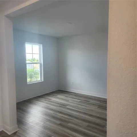 Den/ Flex room