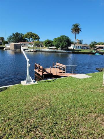 Dock