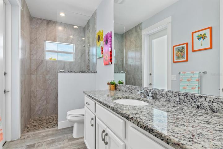 Guest Bath with Pool Entrance