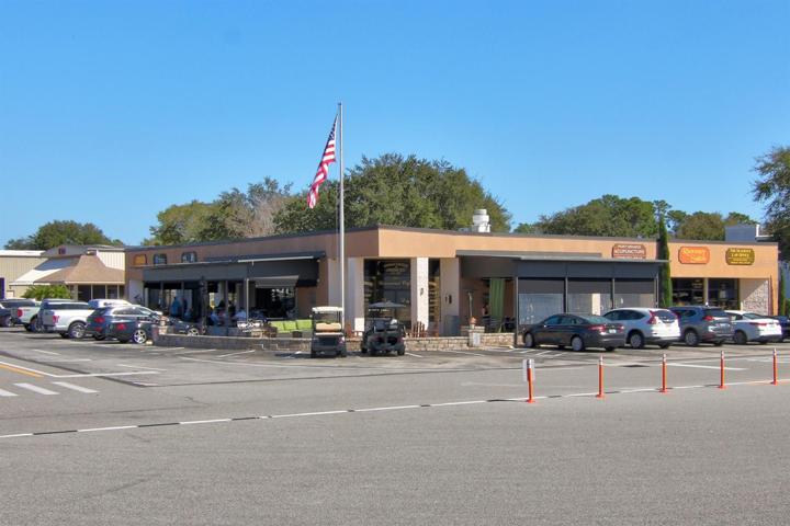 Public on-site restuarant
