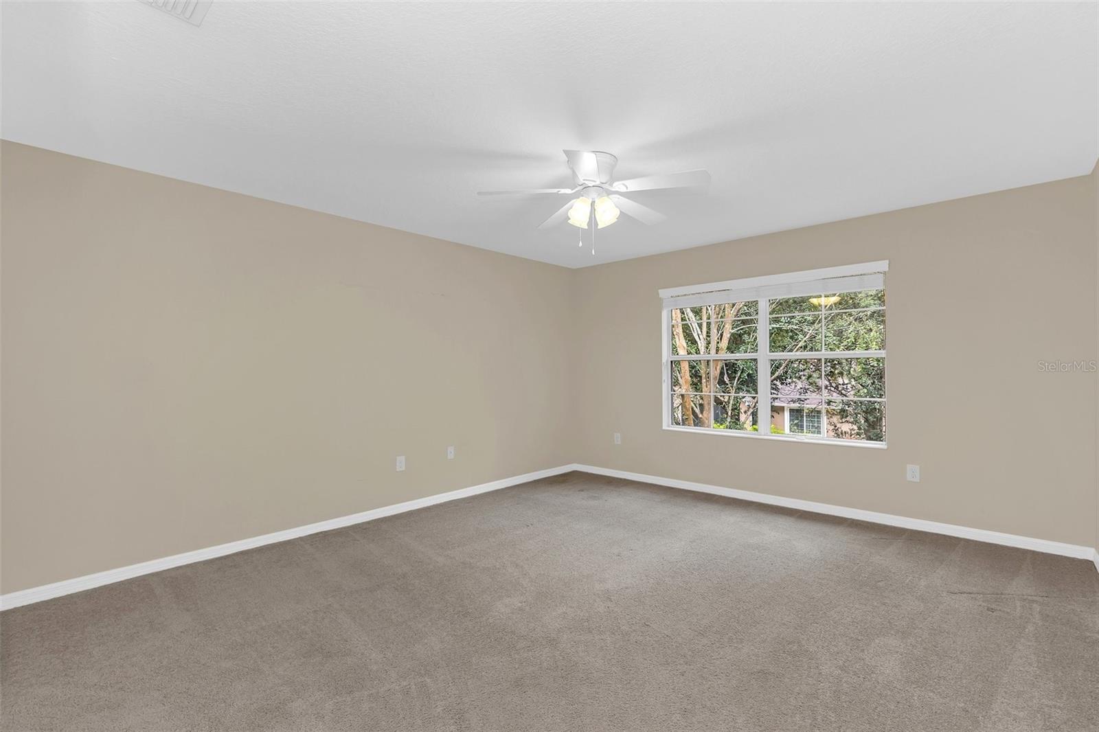 Upstairs Bedroom #2