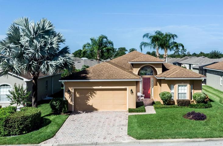 This home has an attached 2 car garage.