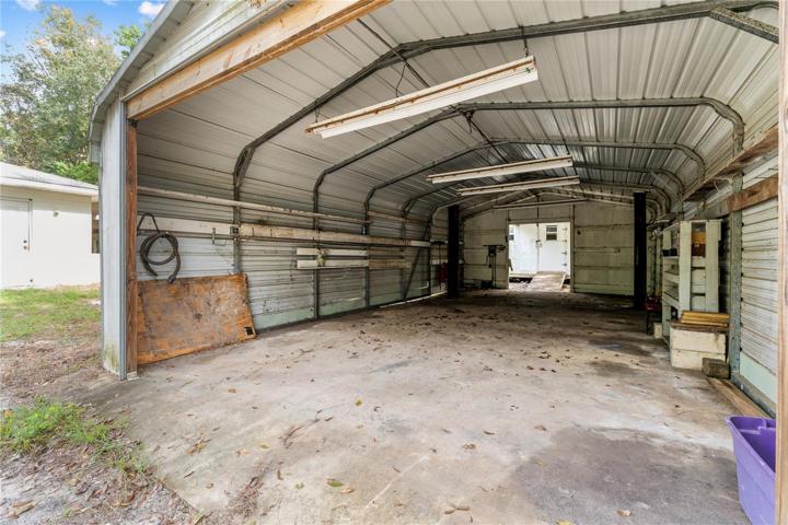 ADDITIONAL GARAGE/STORAGE