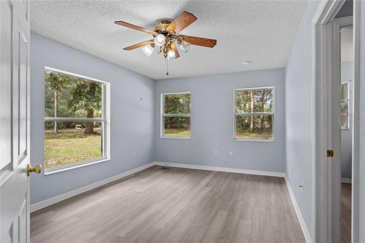 BEDROOM OR FAMILY RM