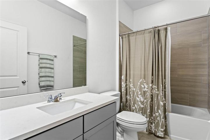 2nd Full bathroom!