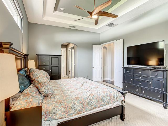 Master suite 1 Note tray ceiling