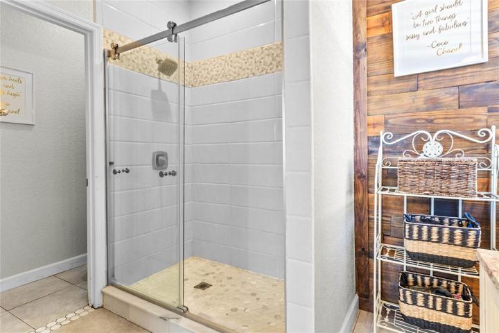 Walk-in Shower