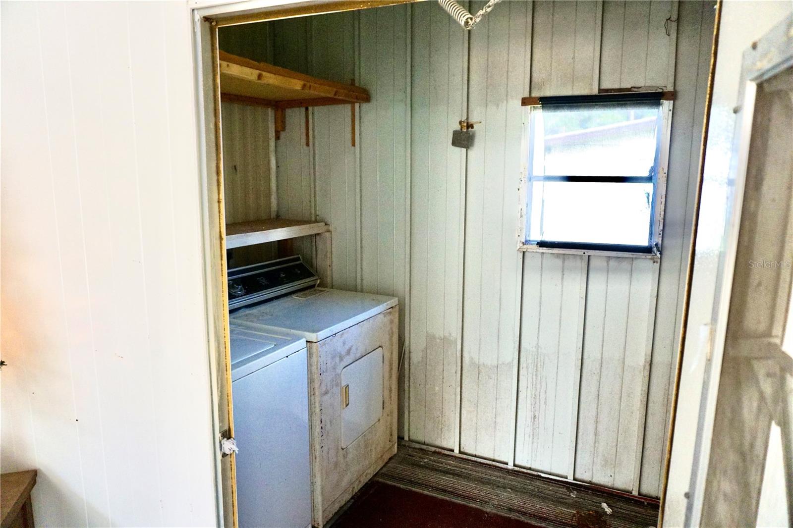 Laundry Room - washer &amp; dryer included