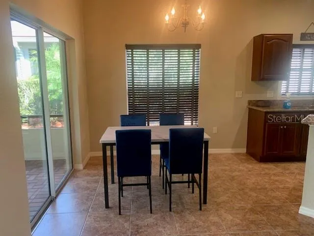 Eating area next to kitchen