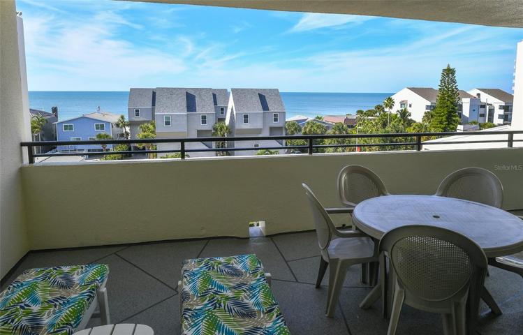 Enjoy the 5th Floor Observation Views