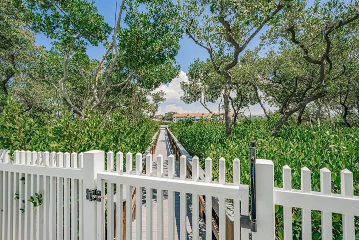 Walkway to the fishing lounging dock