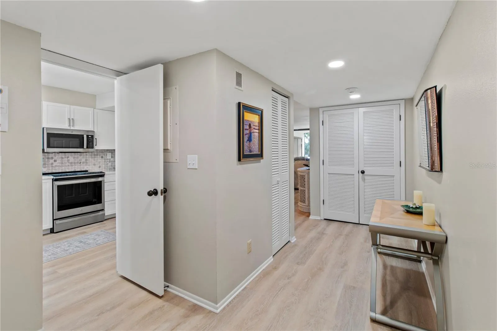 Longboat Key, Florida 34228, 2 Bedrooms Bedrooms, 0 ,2 BathroomsBathrooms,Residential Lease,For Rent,BAYPORT,0,T3488580