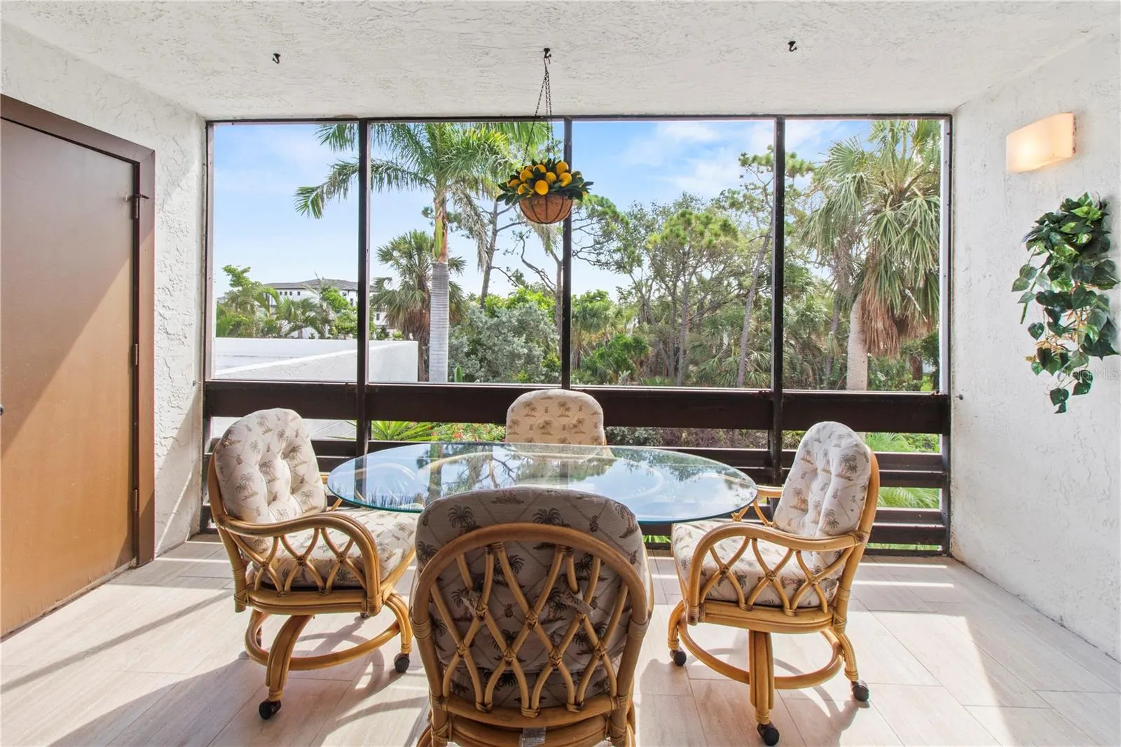 Longboat Key, Florida 34228, 2 Bedrooms Bedrooms, 0 ,2 BathroomsBathrooms,Residential Lease,For Rent,BAYPORT,0,T3488580