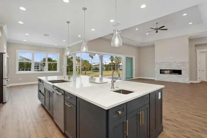 Gas-Fireplace, cooktop & tankless water heater.