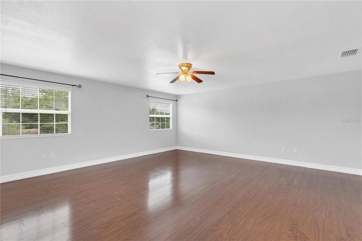 Generous Primary suite