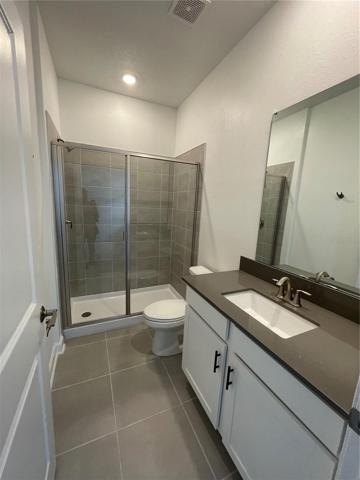 2nd Bathroom