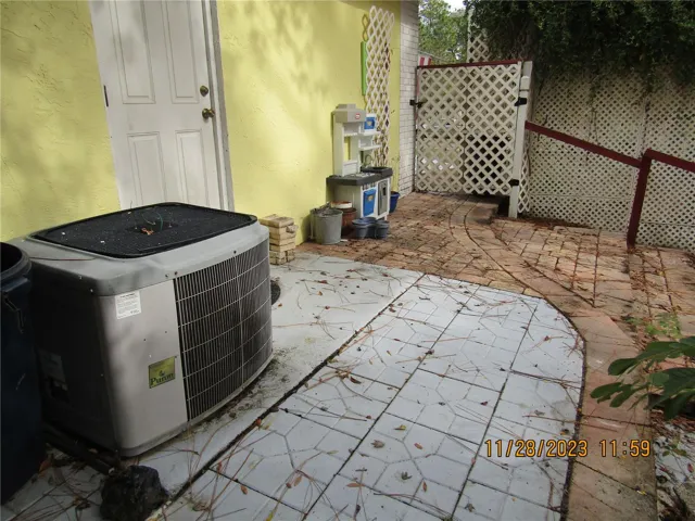 A/C UNIT