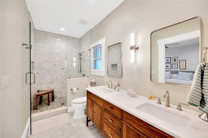 Newly Renovated Primary Bedroom &amp; Bathroom