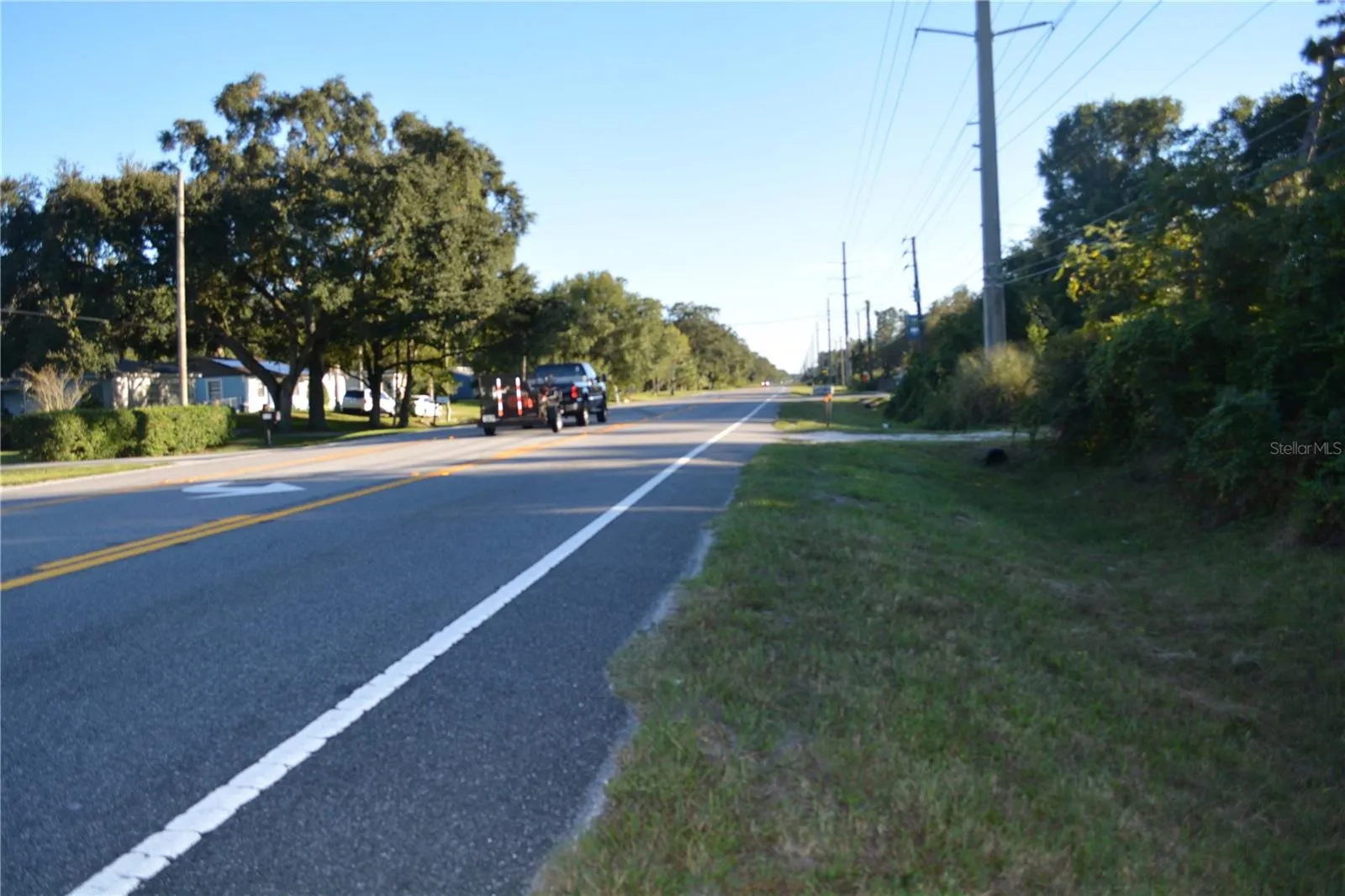 Picture of the highway that is currently being widened