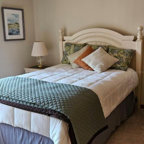 Guest bedroom