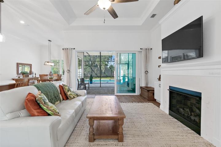 Tray Ceiling