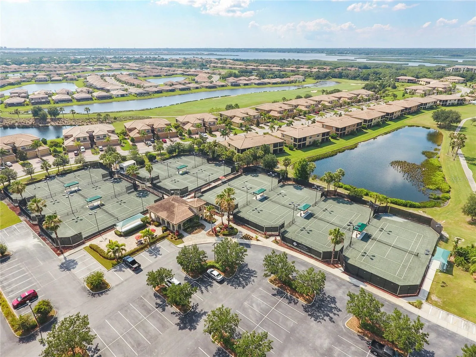 Bradenton, Florida 34212, 2 Bedrooms Bedrooms, 0 ,2 BathroomsBathrooms,Residential Lease,For Rent,GRAND ESTUARY,0,U8222522