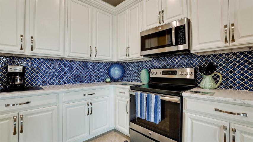 Kitchen with New Backsplash