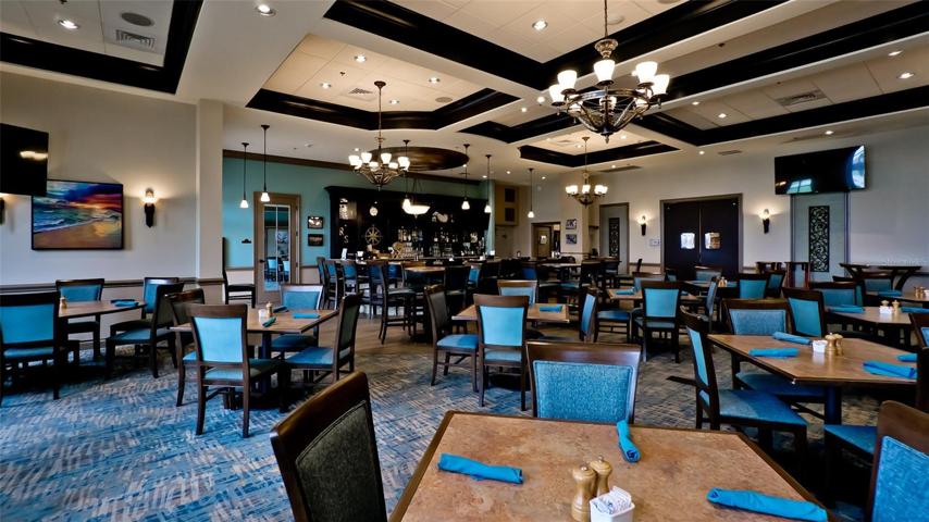 River Strand Bar & Dining Area