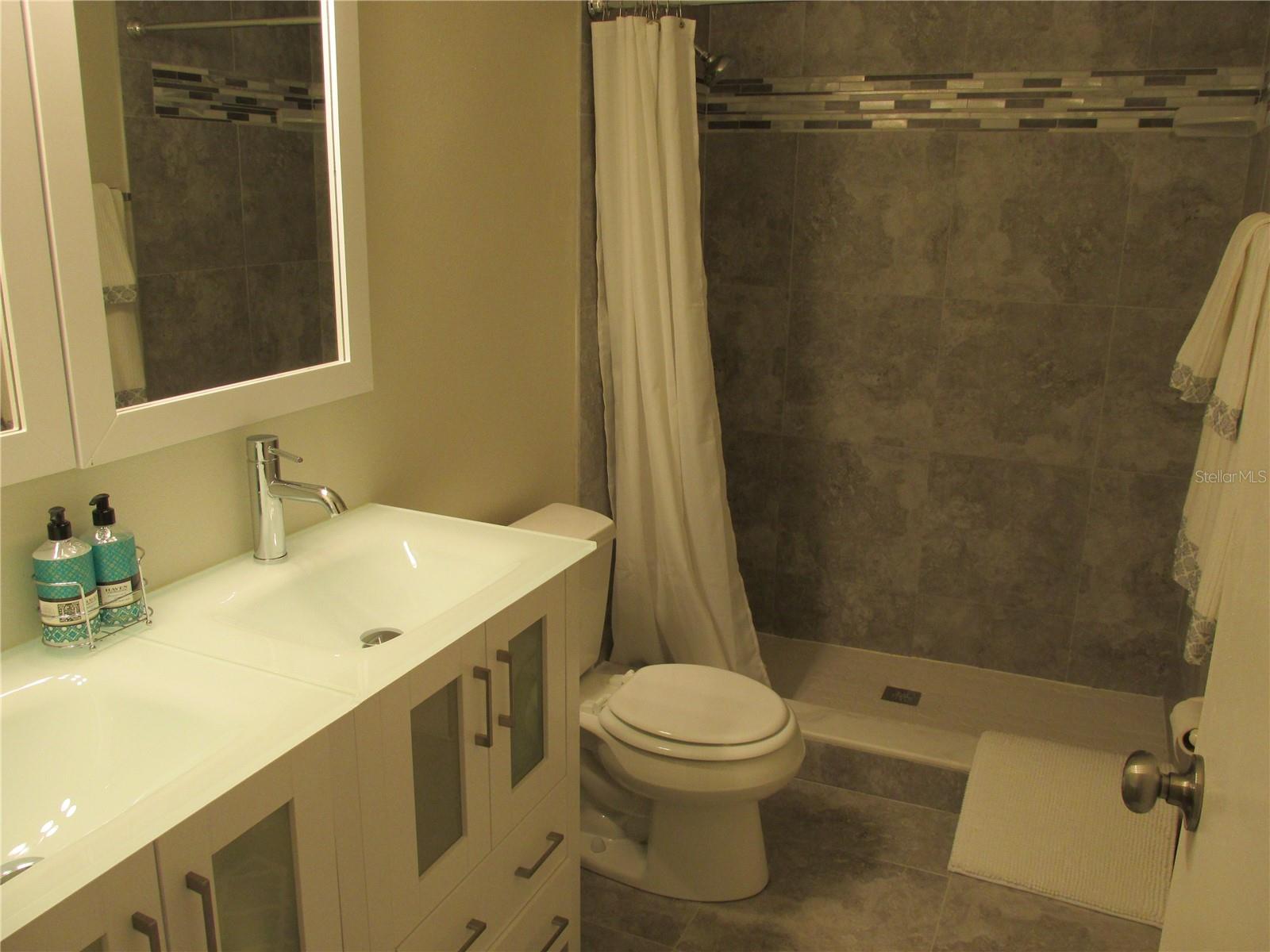 Englewood, Florida 34223, 3 Bedrooms Bedrooms, 0 ,2 BathroomsBathrooms,Residential Lease,For Rent,BELVIDERE,0,N6129746