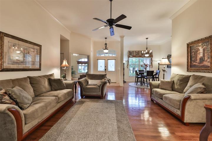 living and dining room