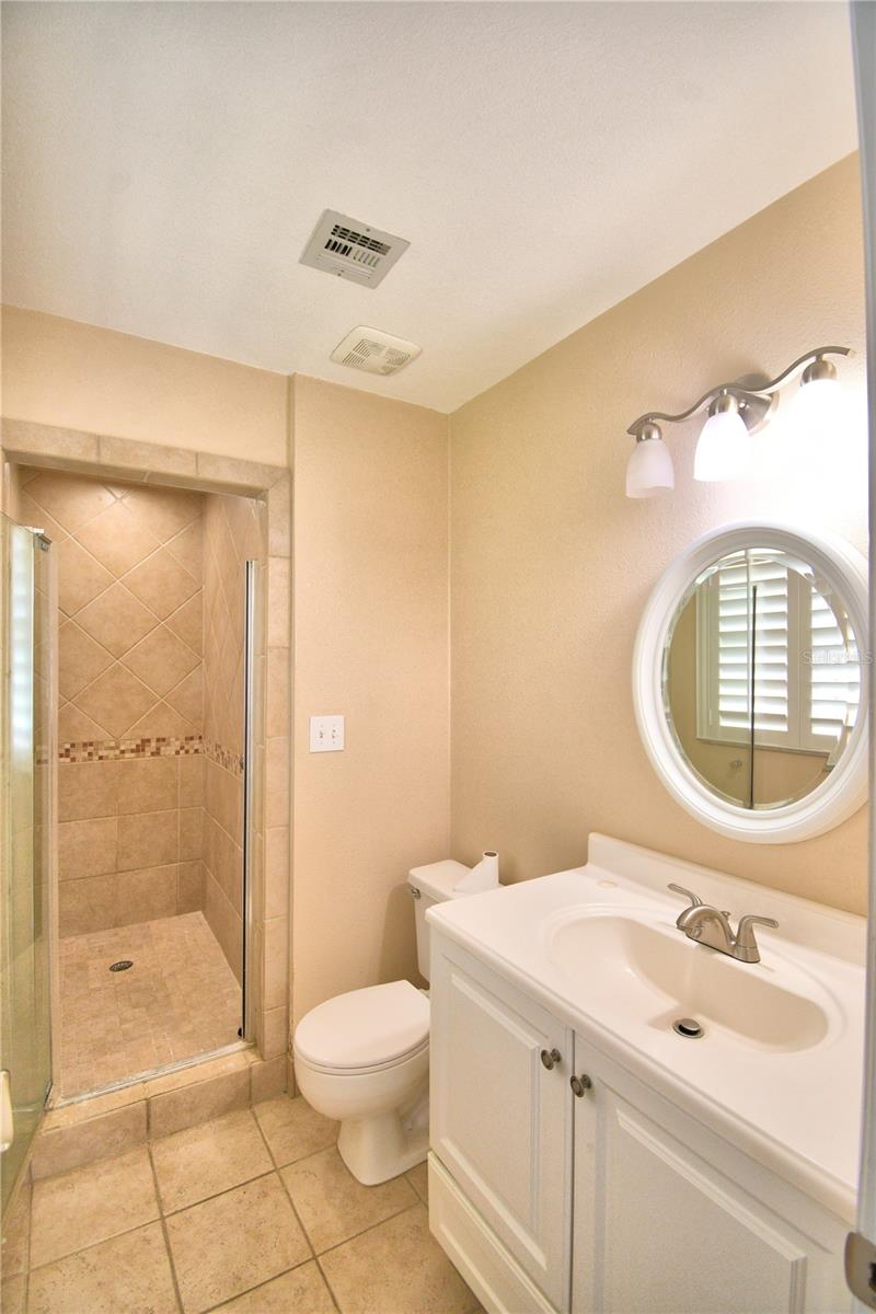 3rd bedrm ensuite bath