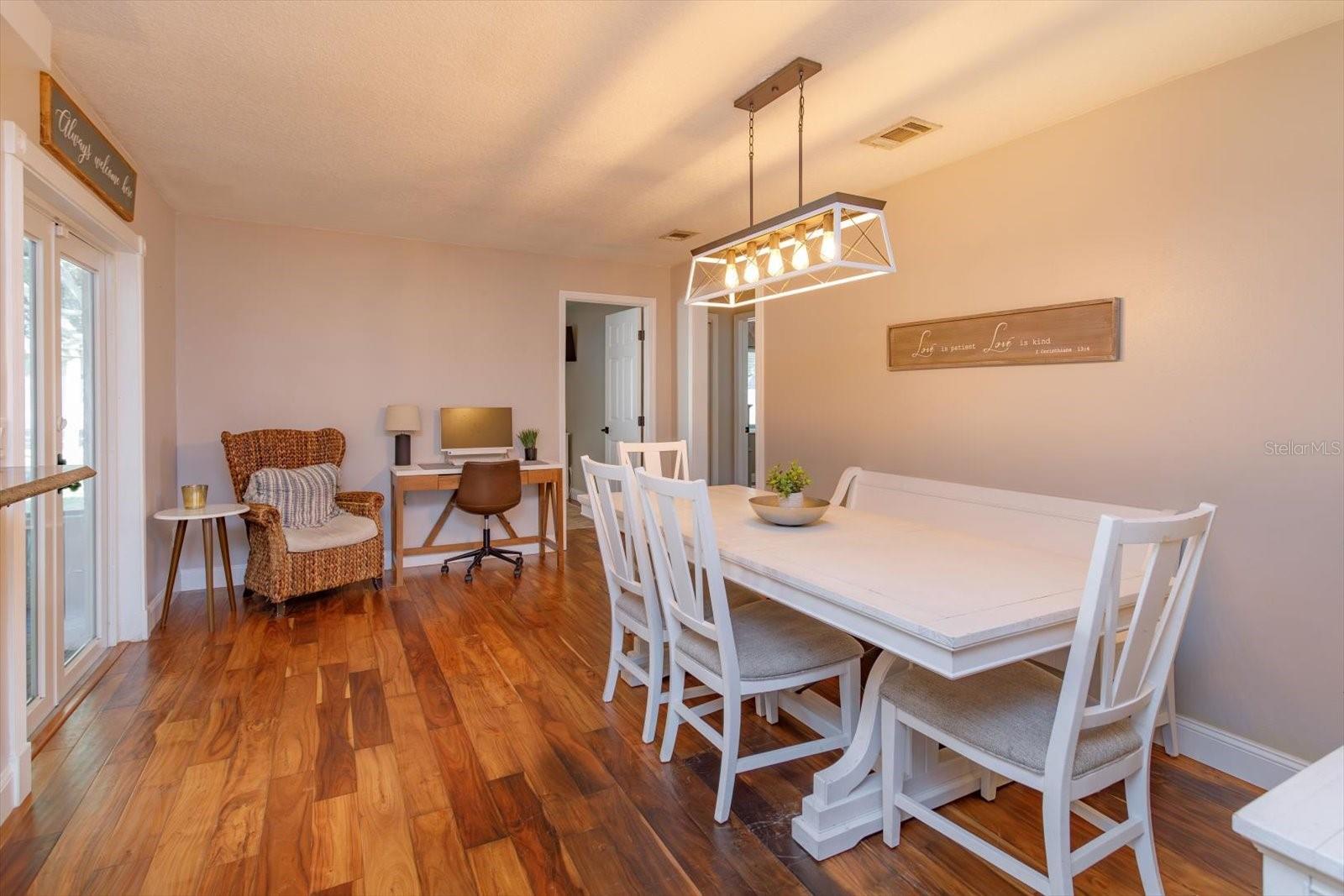 DINING ROOM 3