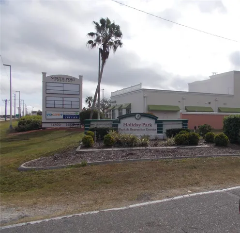 Entrance to Holiday Park