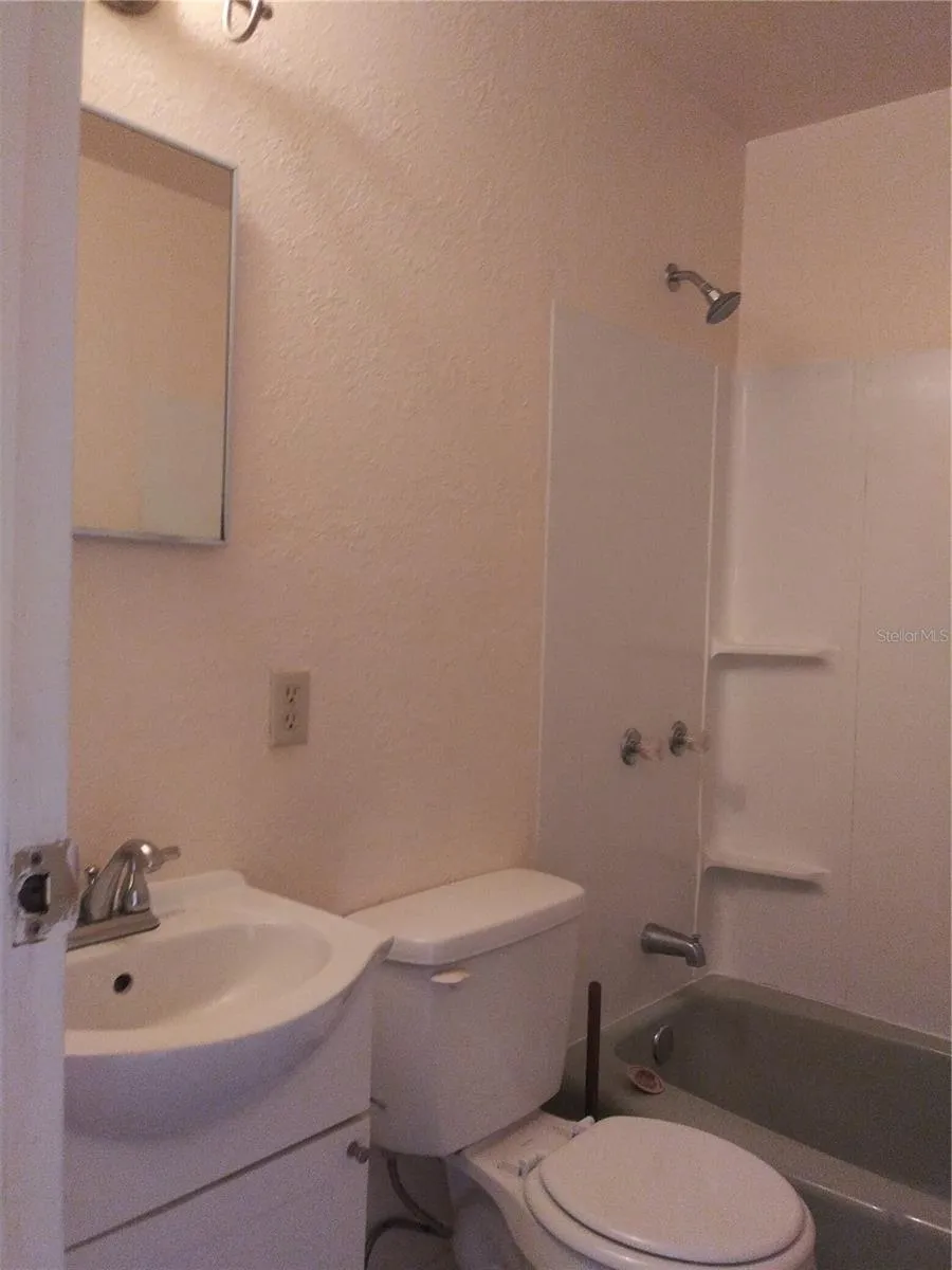 Ocala, Florida 34475, 12 Bedrooms Bedrooms, 0 ,8 BathroomsBathrooms,Residential Income,For Sale,14TH,0,OM668830