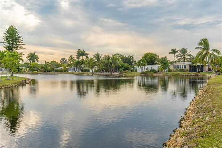 West view of water from shoreline