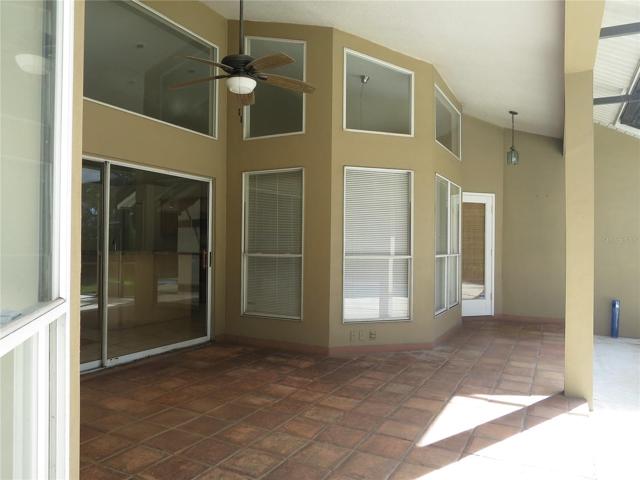 Covered Porch area