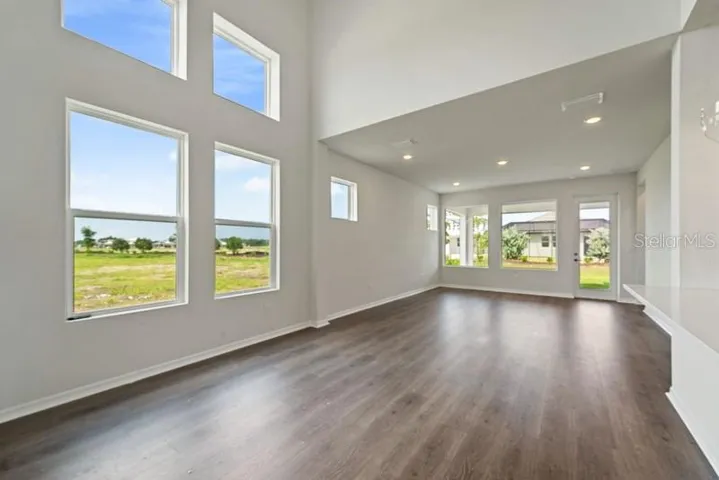 Dining & Family Room