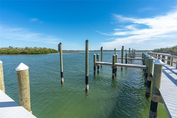 New Community Docks