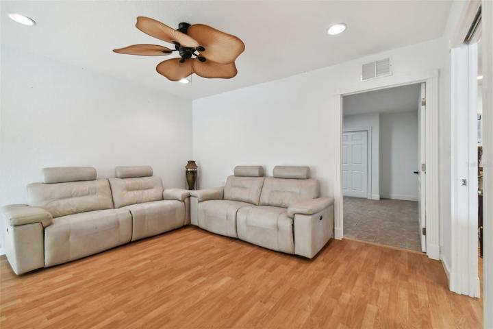 Bonus room 2.