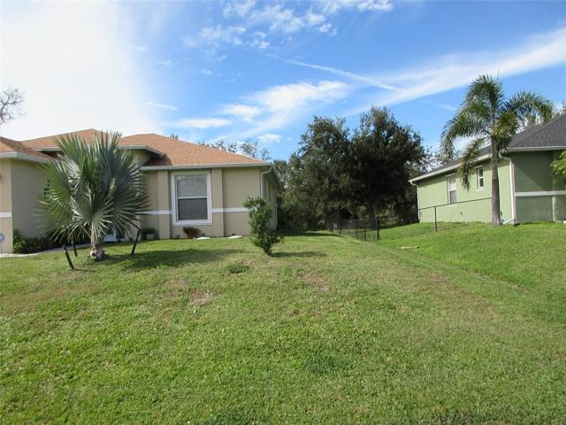 Right Side View