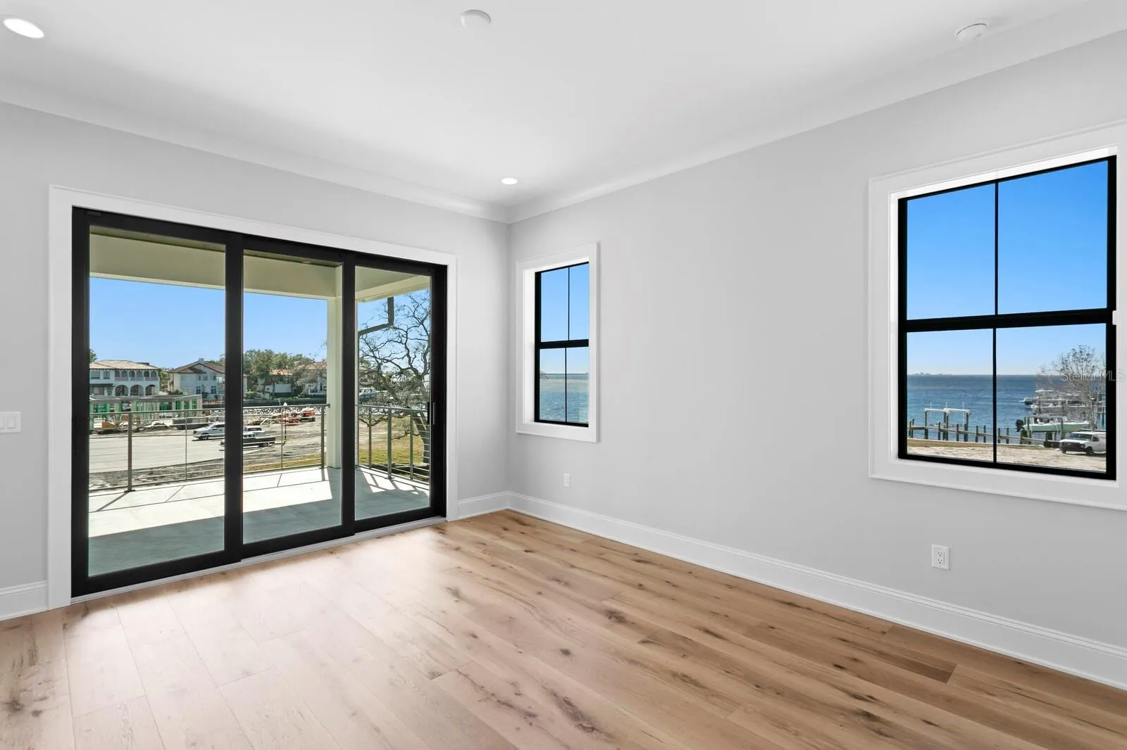 Tampa, Florida 33629, 5 Bedrooms Bedrooms, 0 ,8 BathroomsBathrooms,Residential,For Sale,LONGFELLOW,0,T3489940