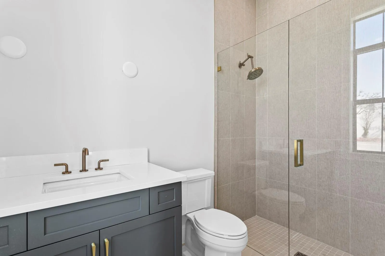 Tampa, Florida 33629, 5 Bedrooms Bedrooms, 0 ,8 BathroomsBathrooms,Residential,For Sale,LONGFELLOW,0,T3489940