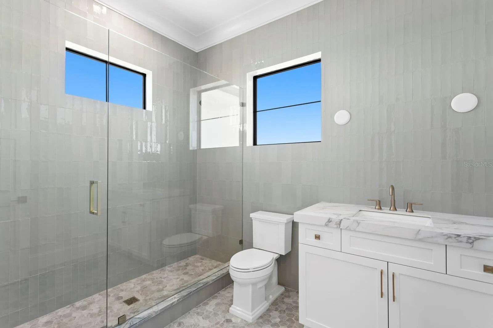 Tampa, Florida 33629, 5 Bedrooms Bedrooms, 0 ,8 BathroomsBathrooms,Residential,For Sale,LONGFELLOW,0,T3489940