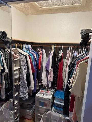 MASTER CLOSET