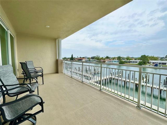 Welcome To 125 ISLAND WAY, #305!