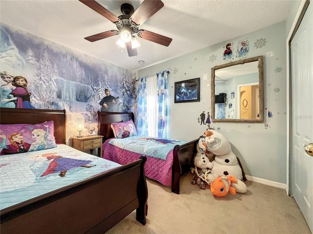 Themed twin room