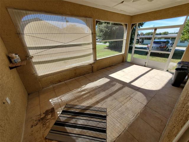 screened lanai