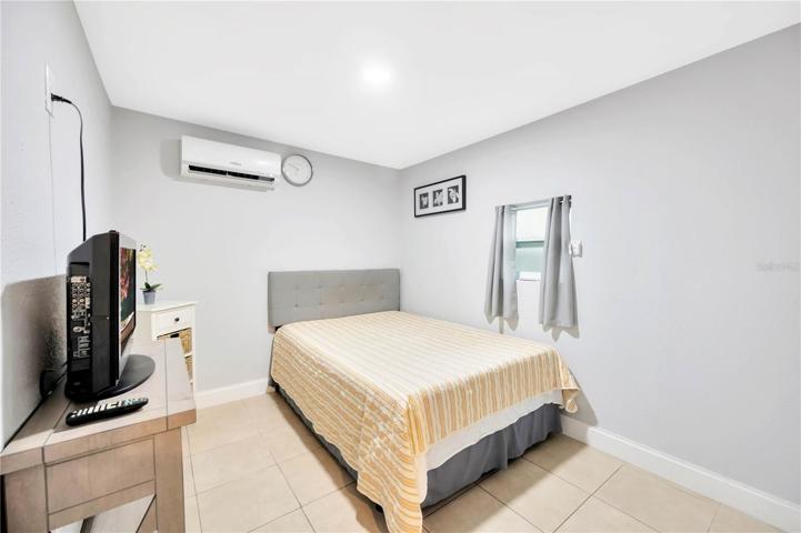 ADU bedroom