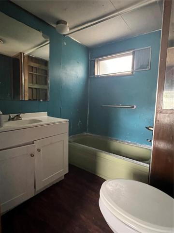 bathroom main house