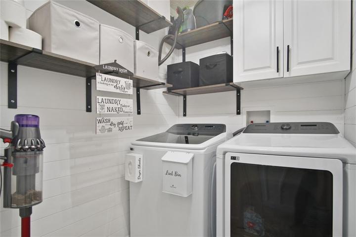 LAUNDRY ROOM.